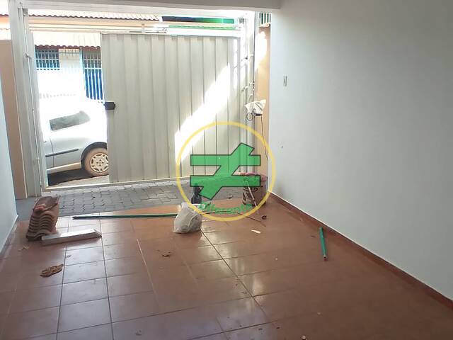 Casa para Locação em Monte Santo de Minas - 2