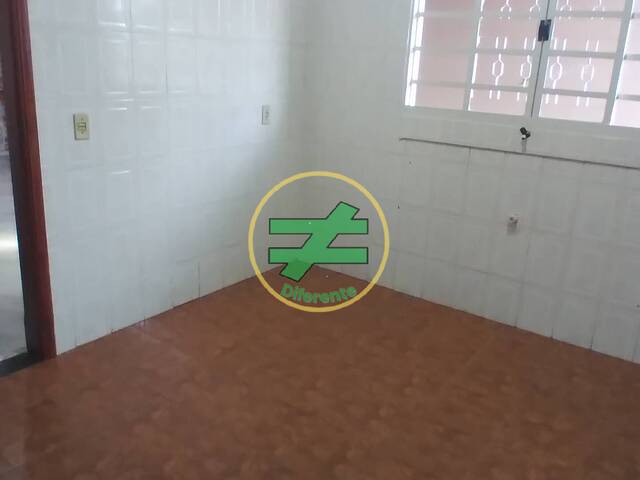 Casa para Locação em Monte Santo de Minas - 5
